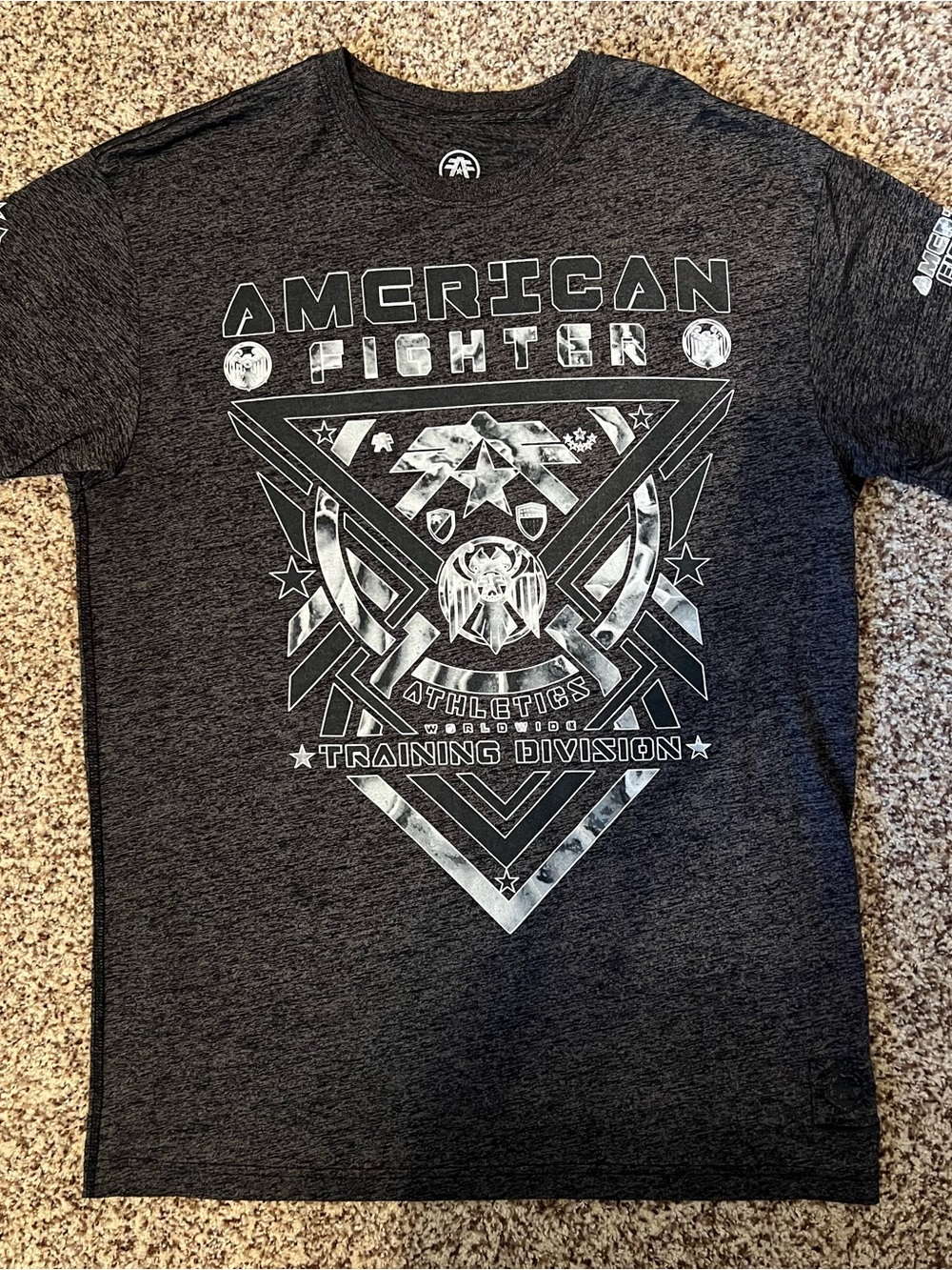 American Fighter Men’s Dark Gray Graphic T-Shirt Sz XL
